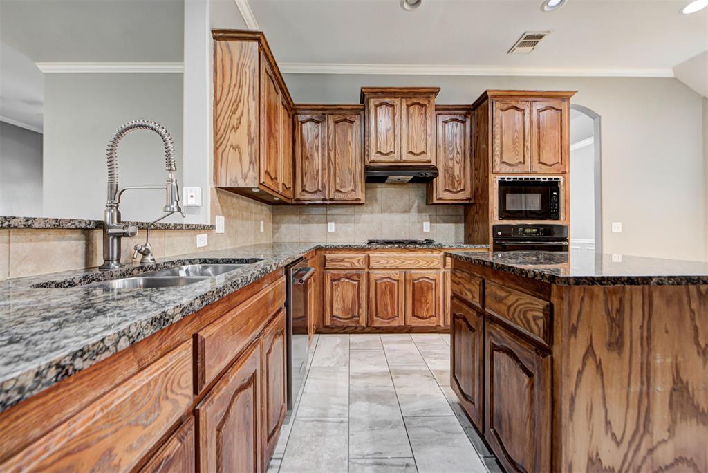 20500 Antler Farms Drive