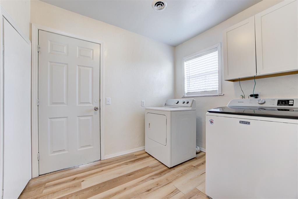 107 E Railroad Street