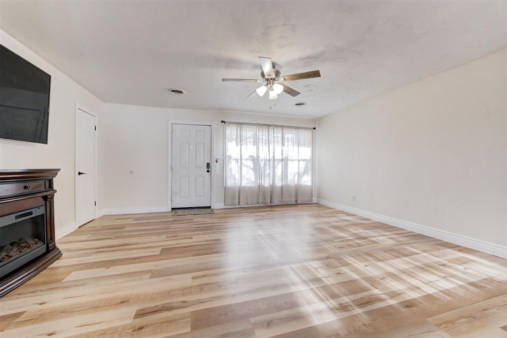 107 E Railroad Street