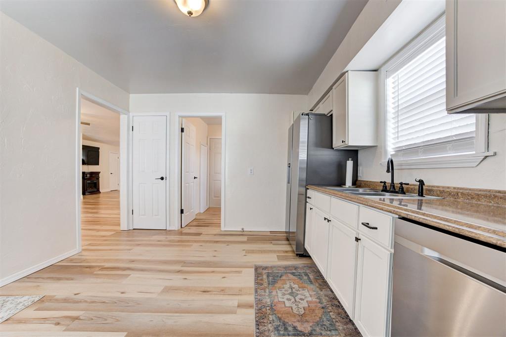 107 E Railroad Street