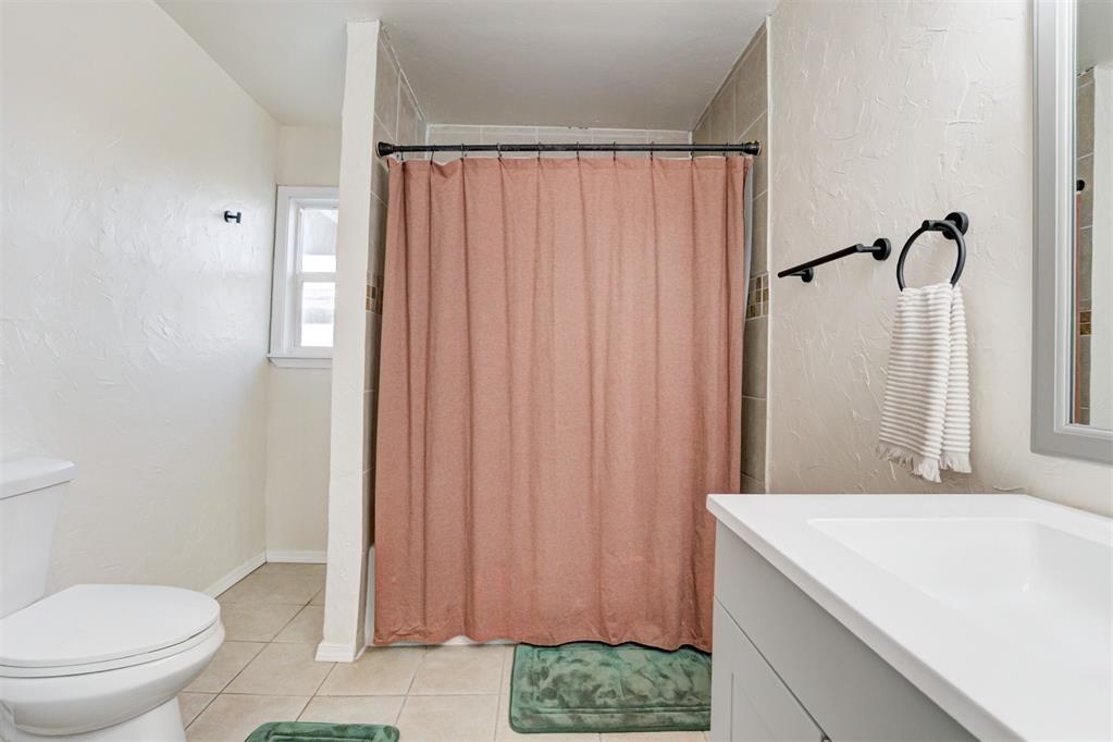 107 E Railroad Street