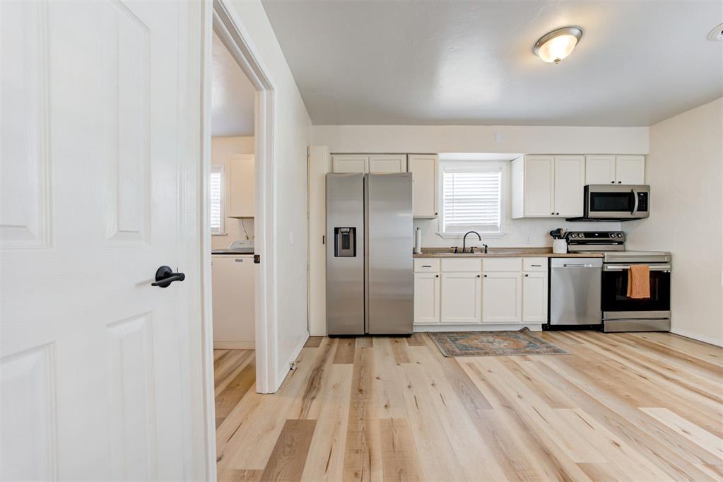 107 E Railroad Street