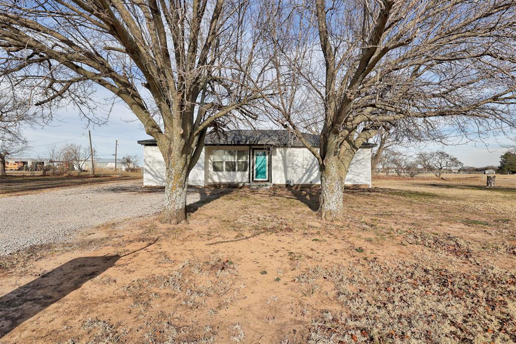 107 E Railroad Street