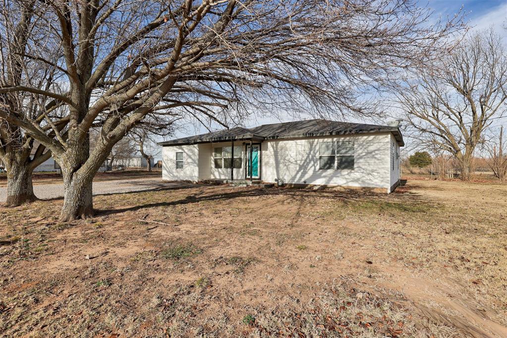 107 E Railroad Street