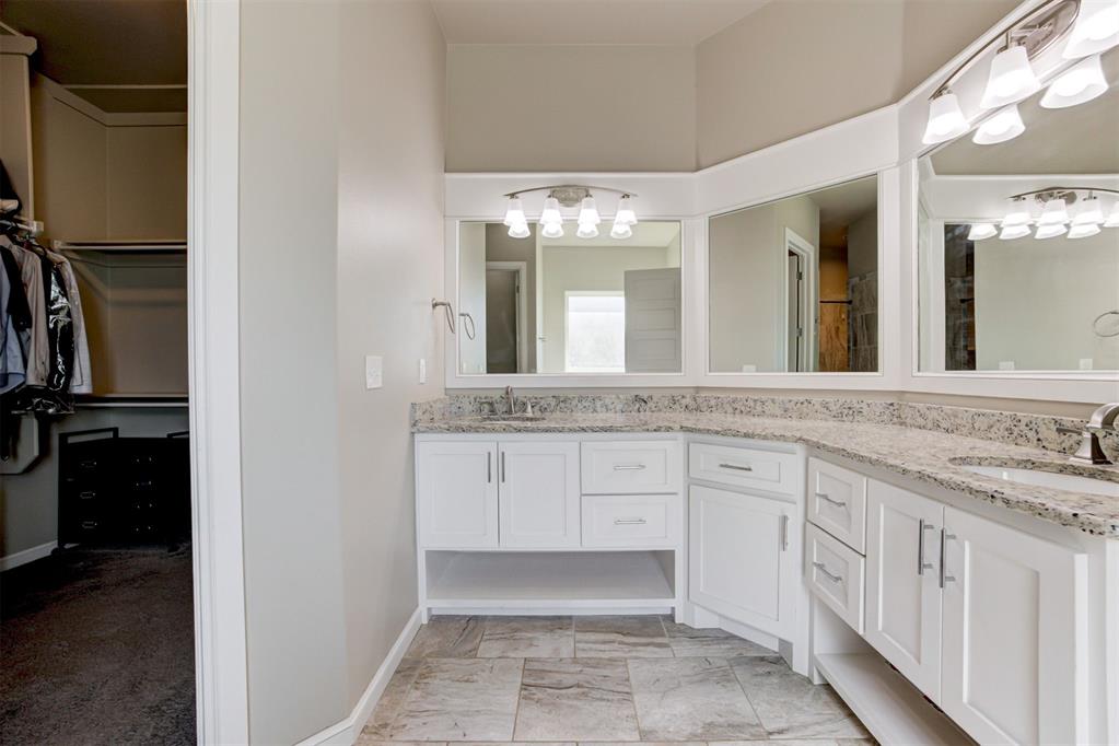 3008 Hunter Crest Drive
