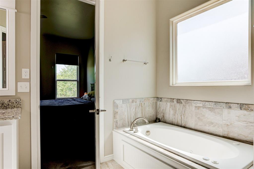 3008 Hunter Crest Drive