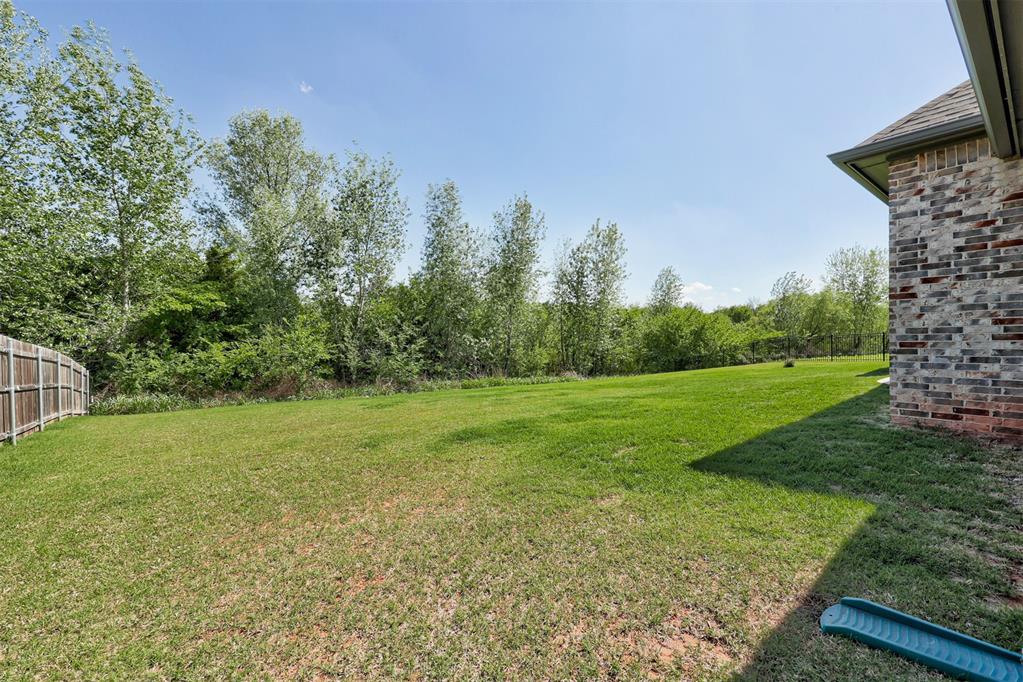 3008 Hunter Crest Drive