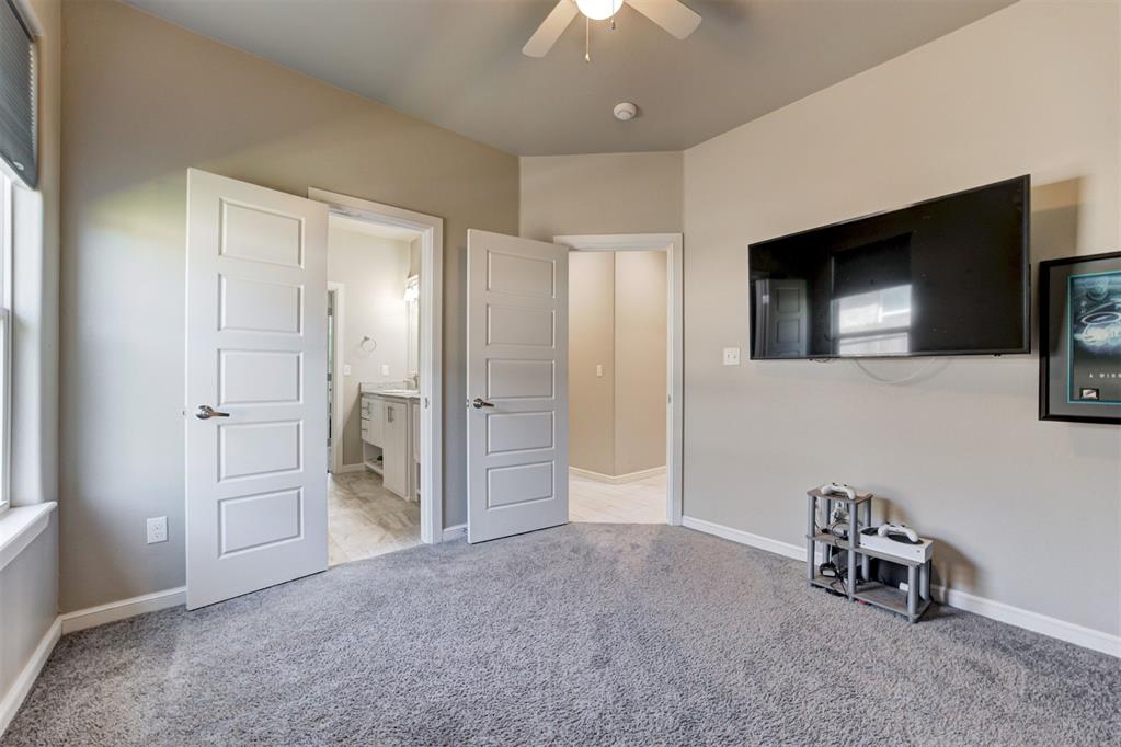 3008 Hunter Crest Drive