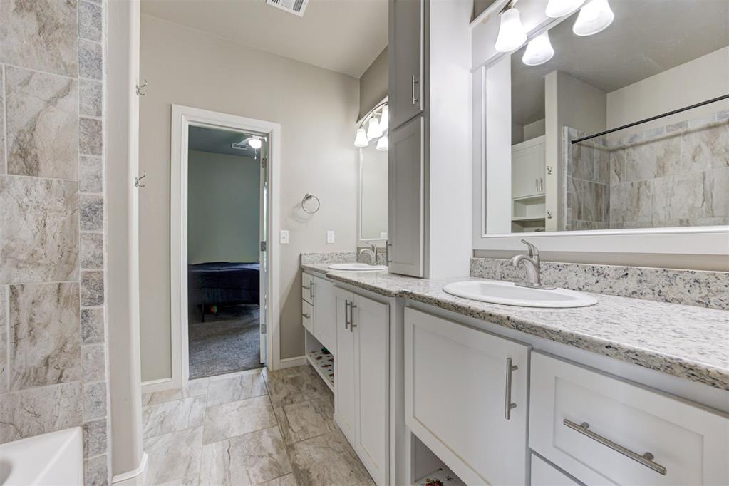 3008 Hunter Crest Drive