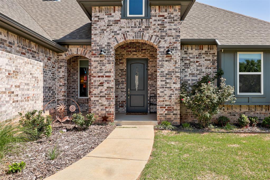 3008 Hunter Crest Drive