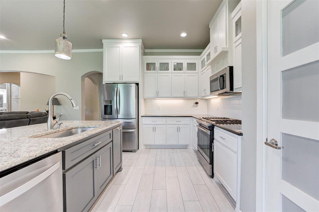 3008 Hunter Crest Drive