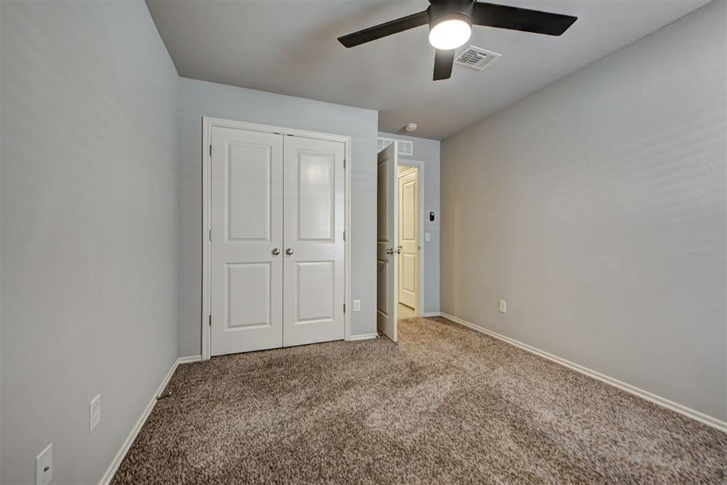 19112 Hecho Drive