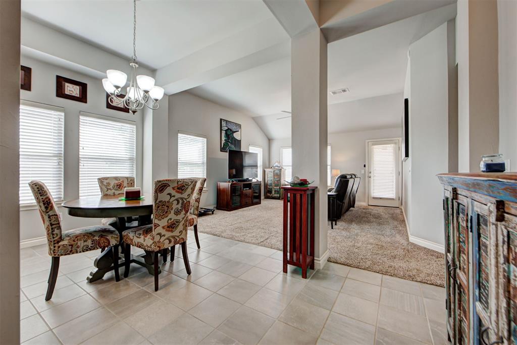 19112 Hecho Drive