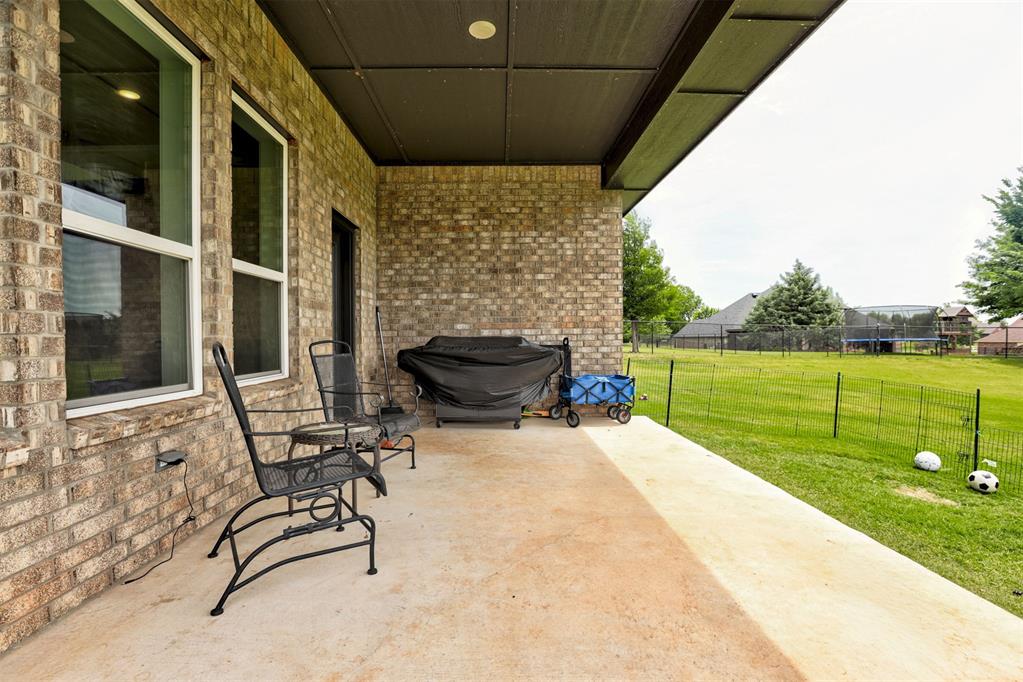 13501 Hickory Way