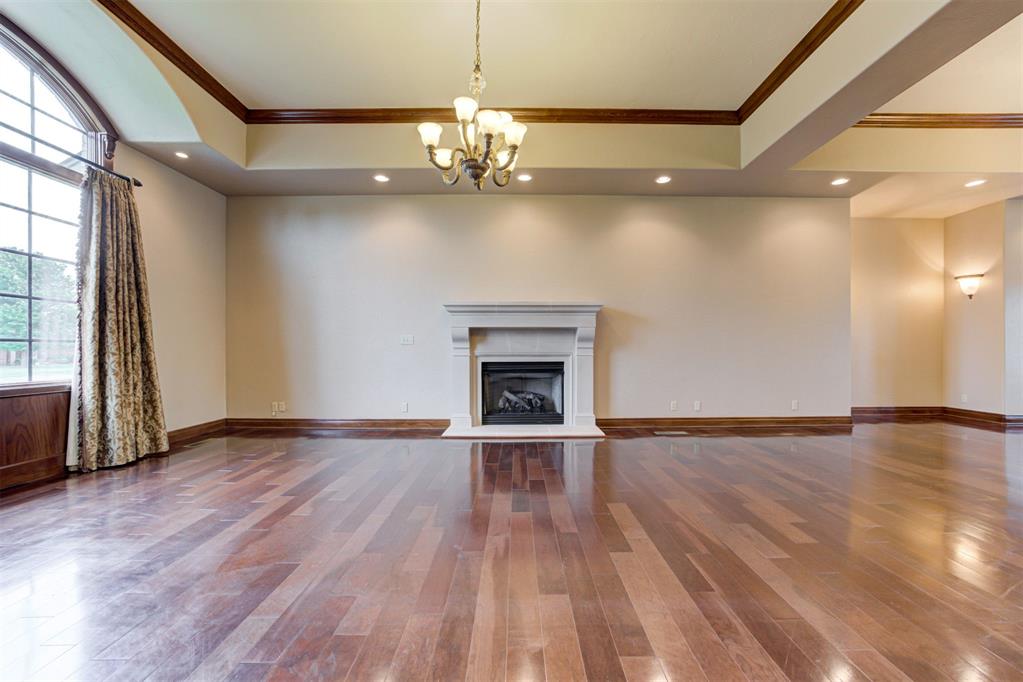 320 Lysbeth Court