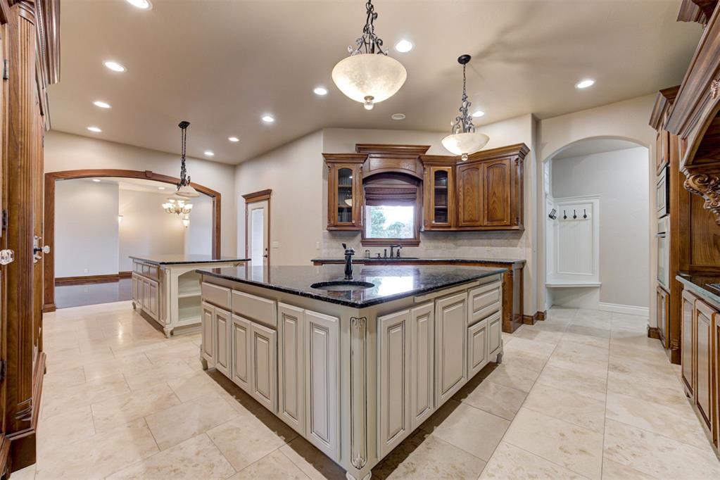 320 Lysbeth Court