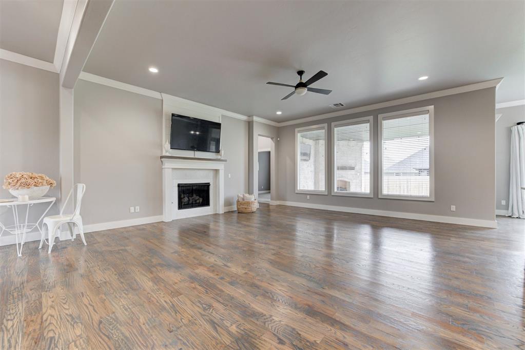400 Bray Lane