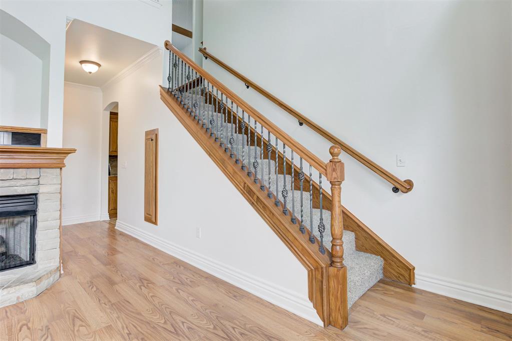 12205 Garden Court