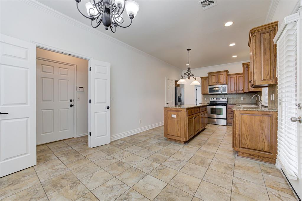 12205 Garden Court