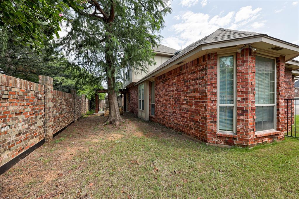 12205 Garden Court