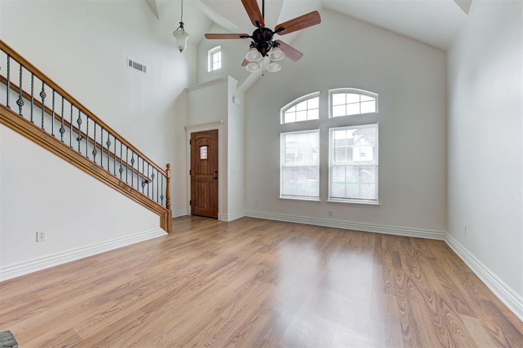 12205 Garden Court