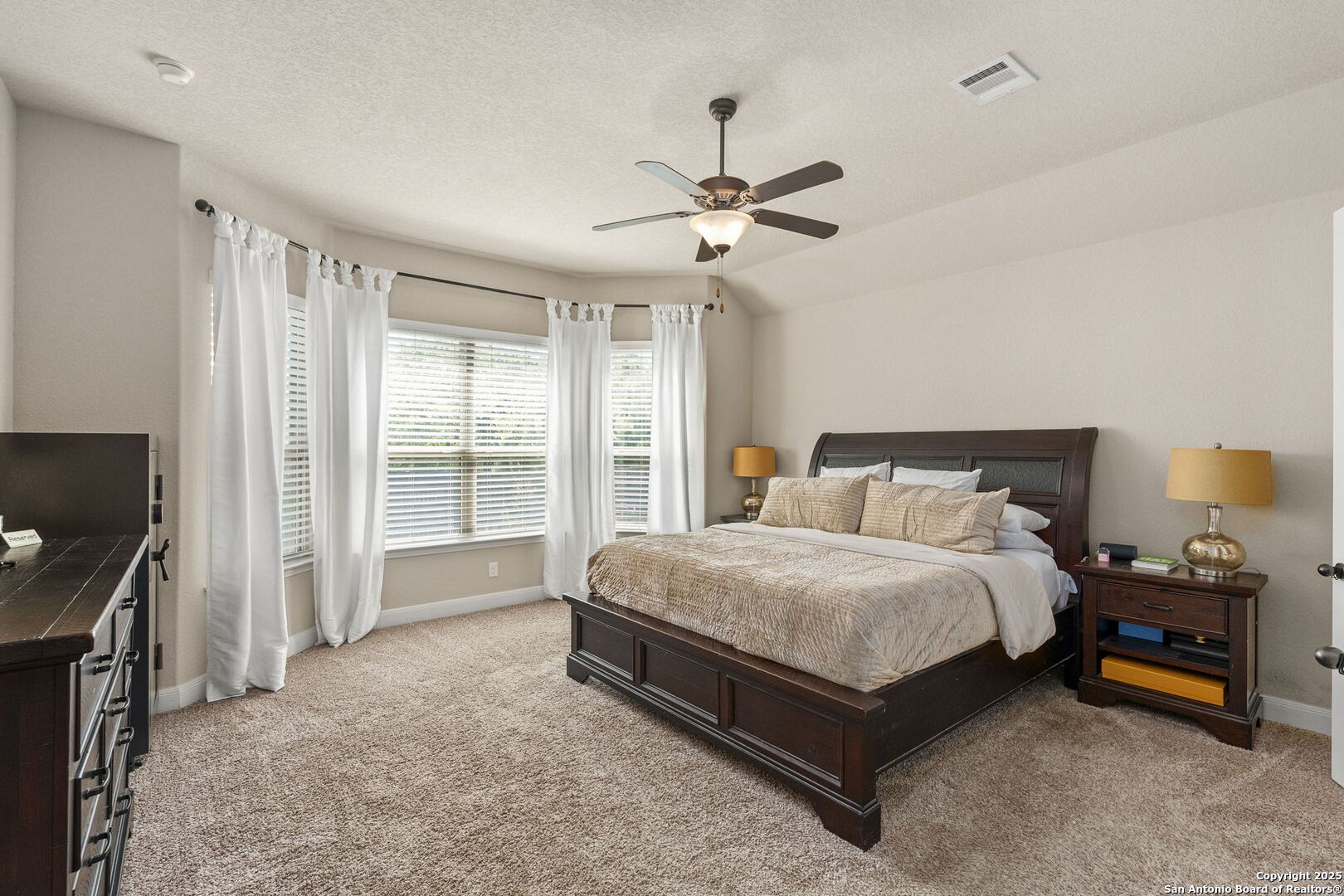 12130 White River
