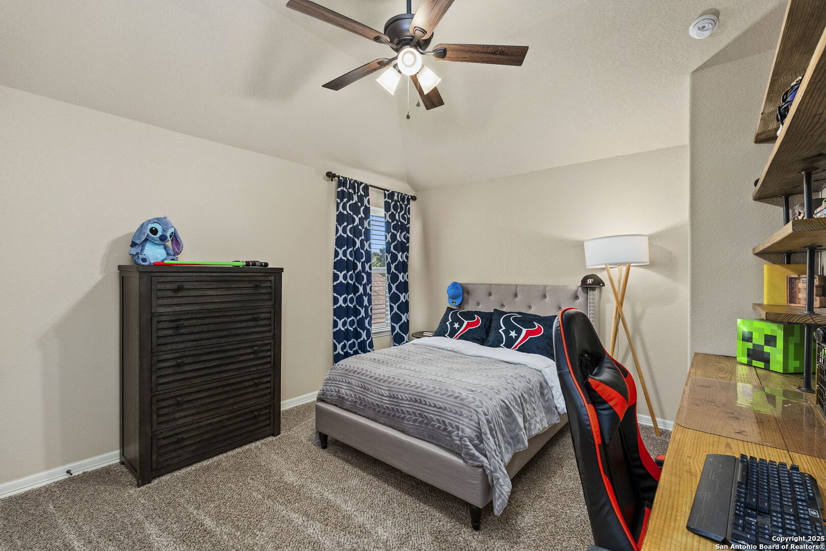 12130 White River