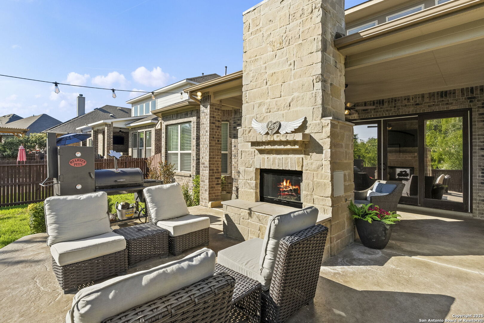 12130 White River