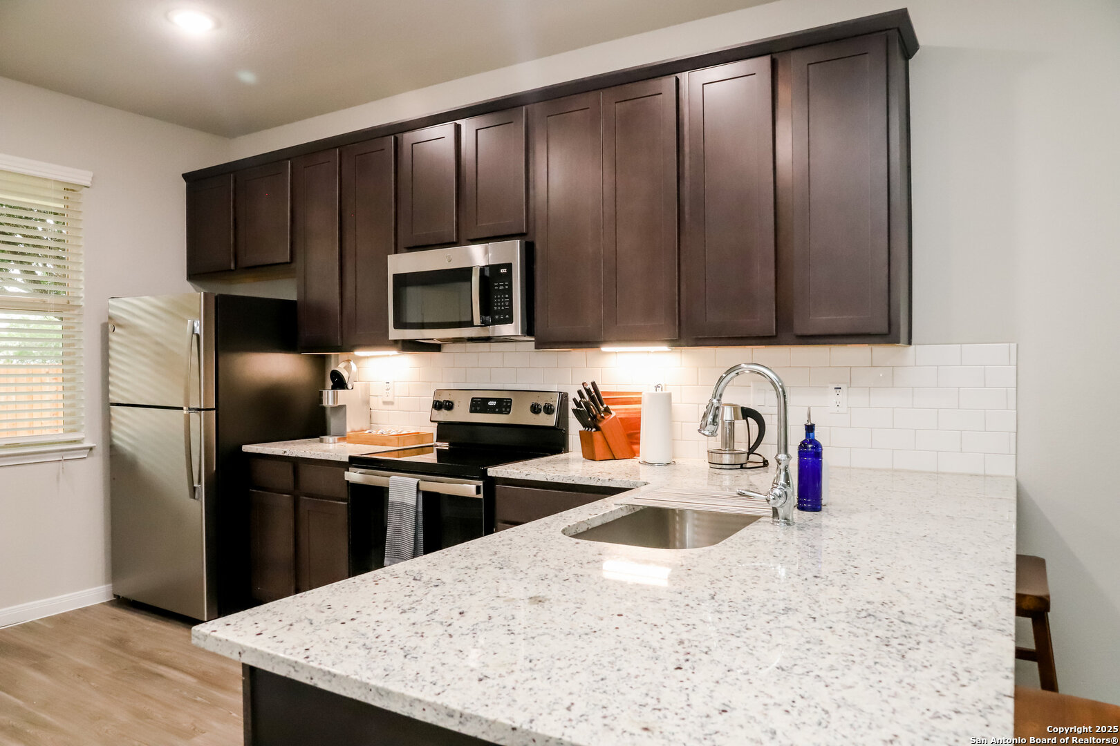 236/238 Joseph Cir