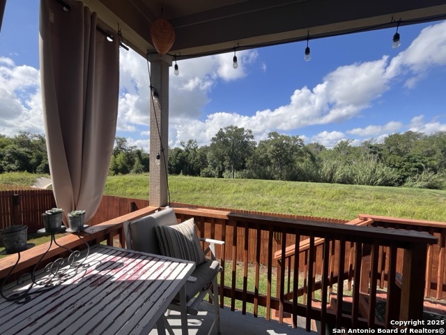 122 Canopy Oak