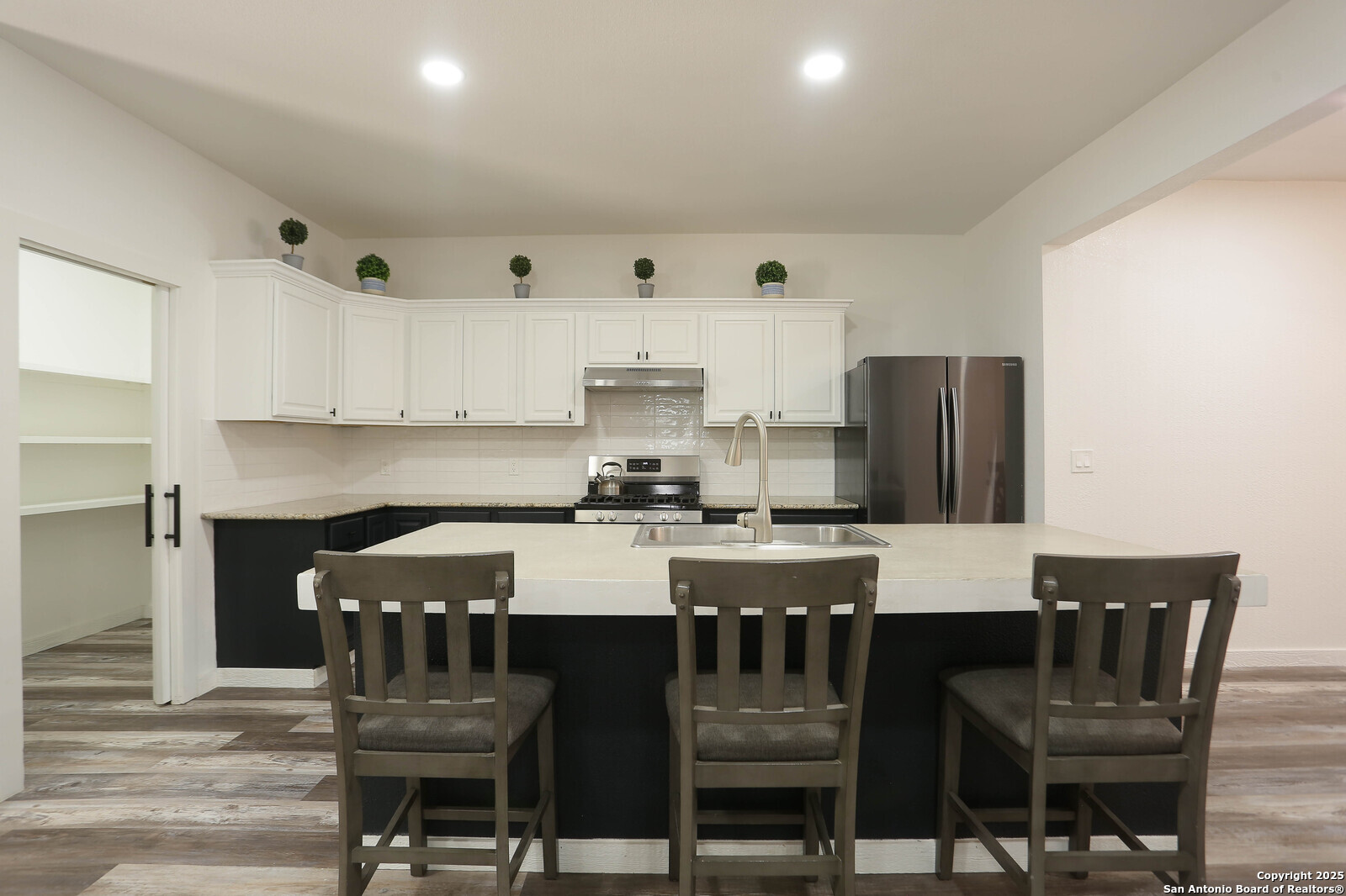 562 Kendalia