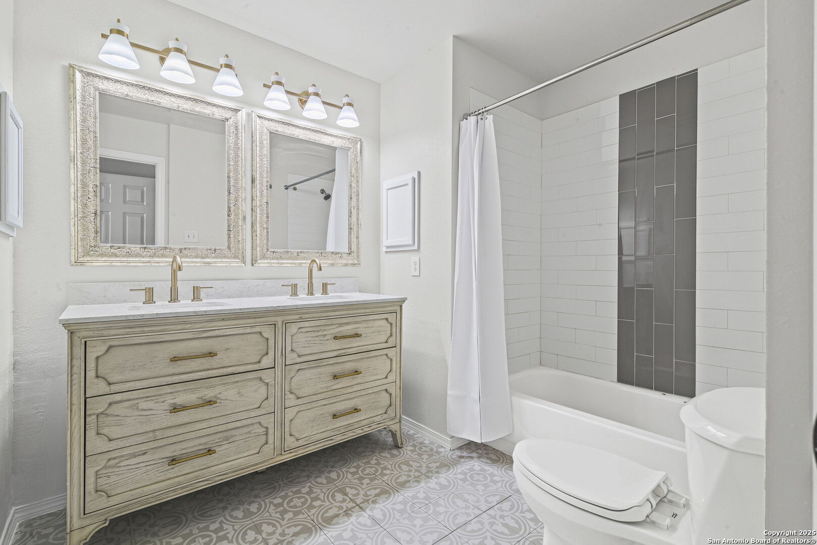 8611 Willow Glen
