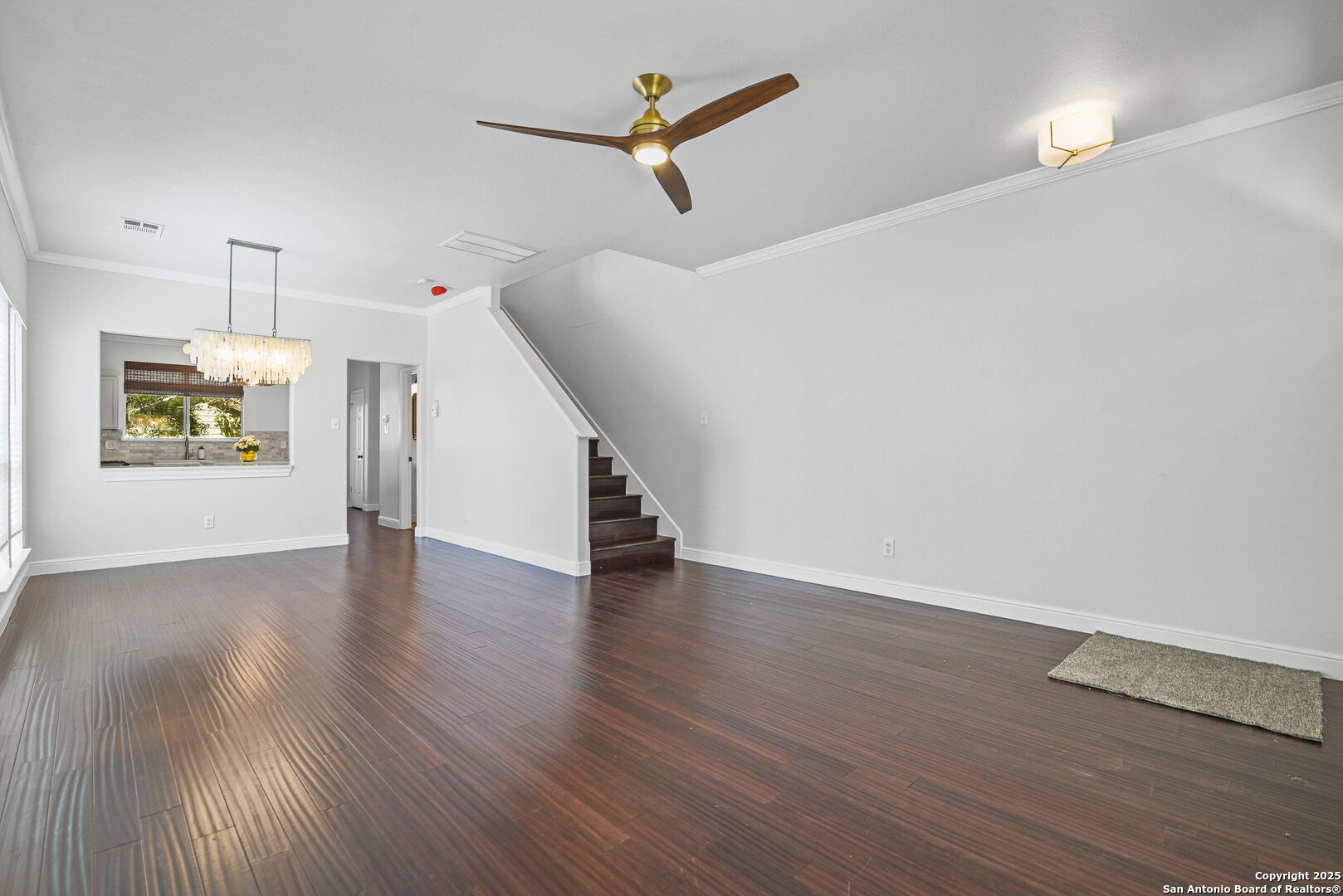 8611 Willow Glen