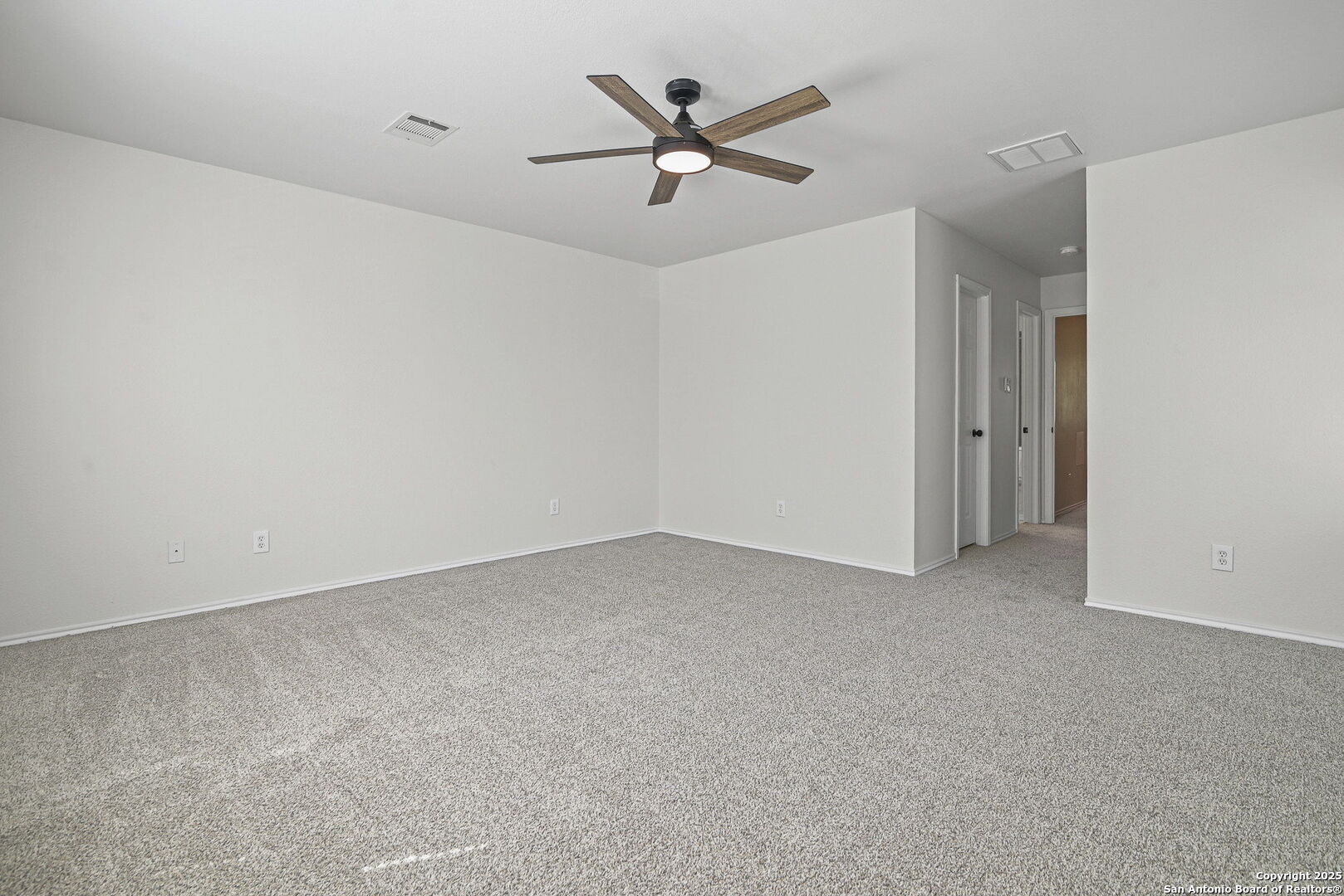 8611 Willow Glen