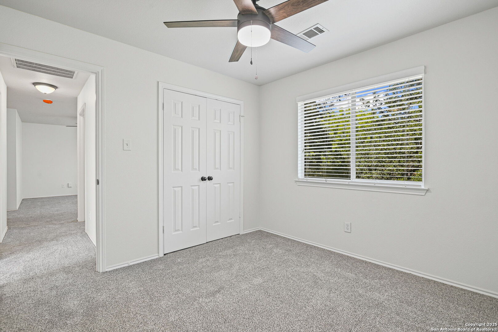8611 Willow Glen