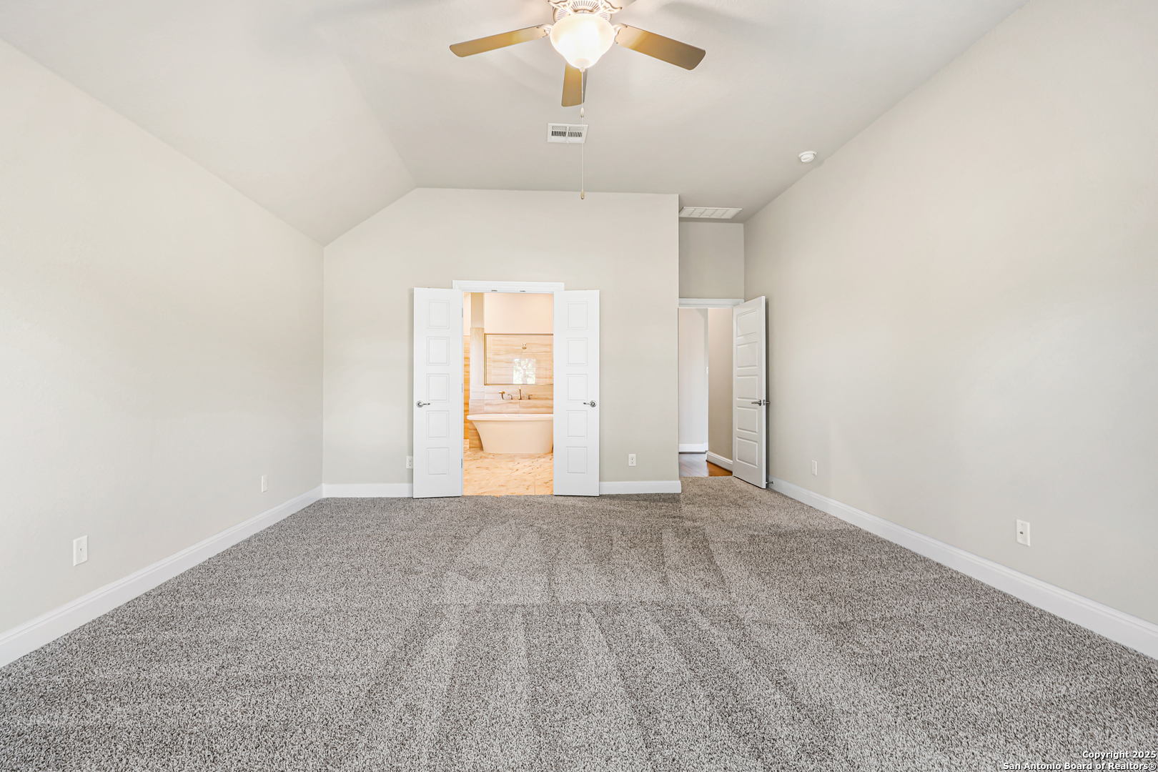 726 San Anza