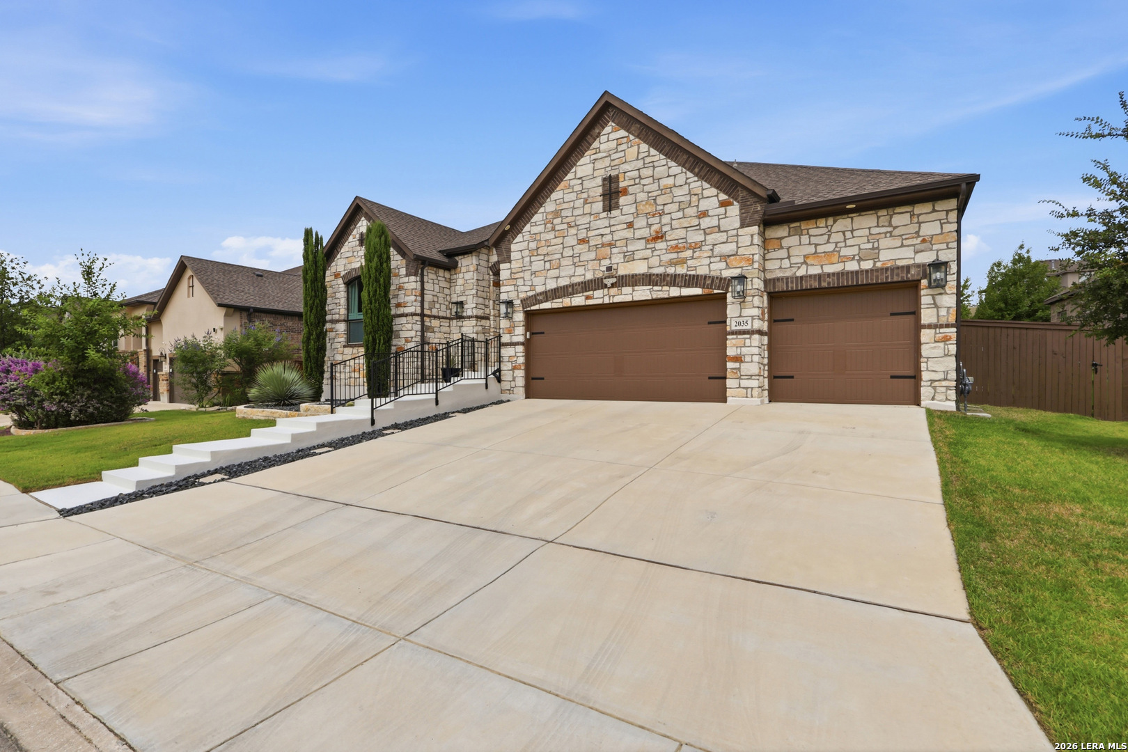 2035 buckner