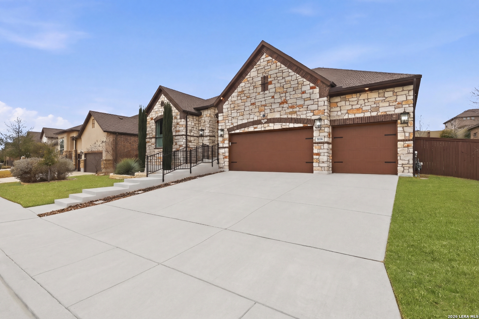 2035 buckner