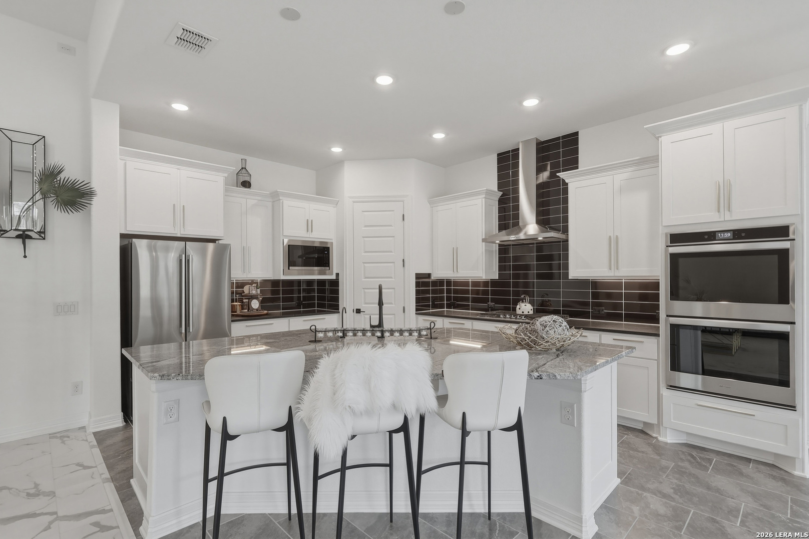 2035 buckner