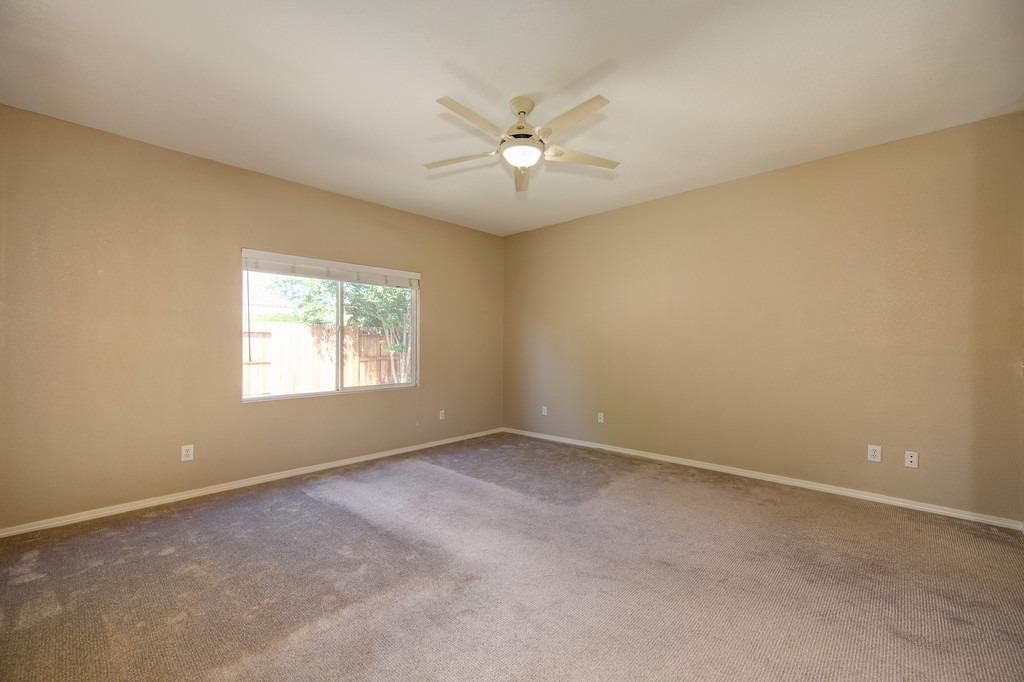 9238 Boulder River Way