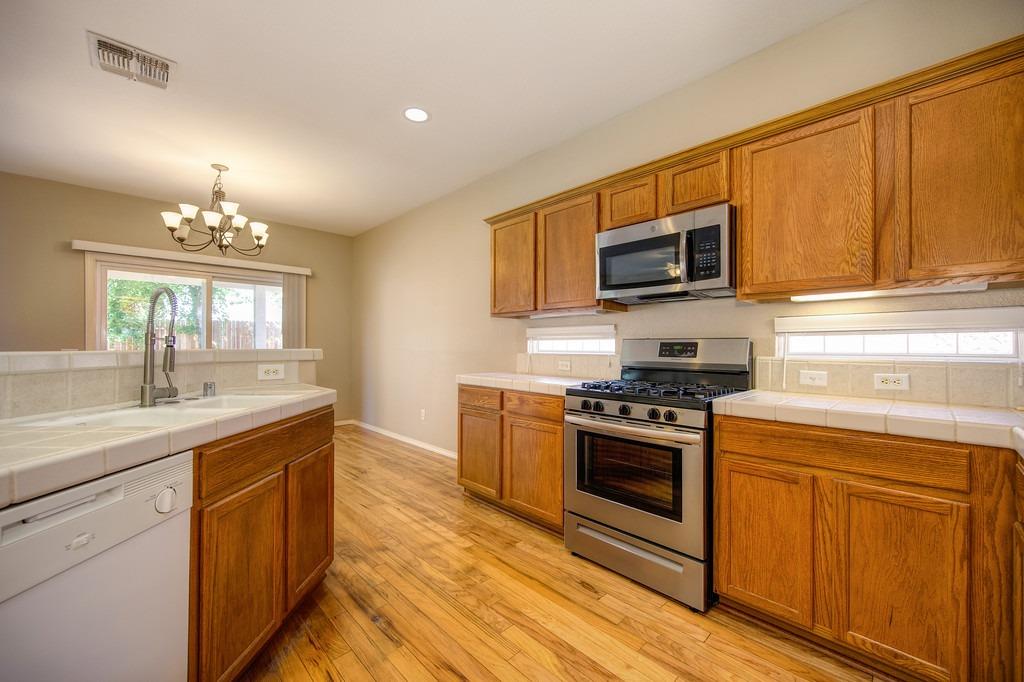 9238 Boulder River Way