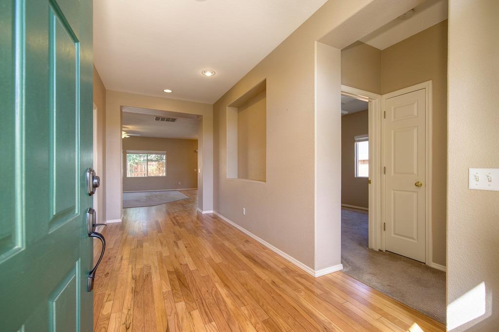 9238 Boulder River Way