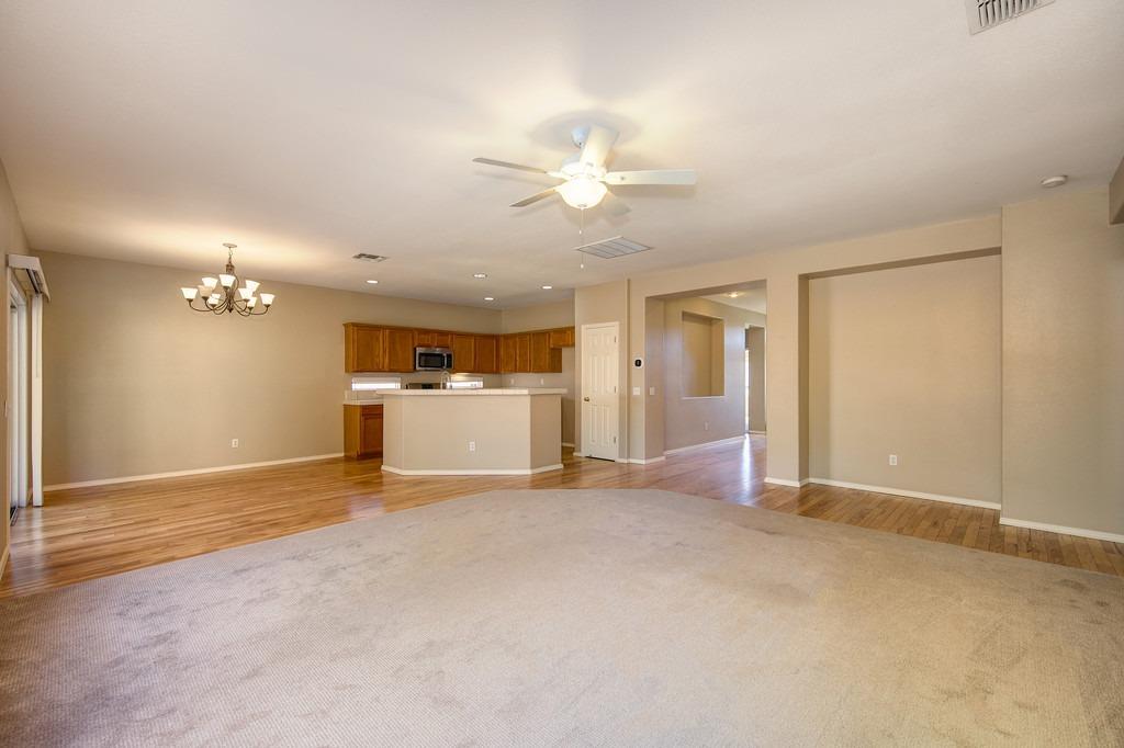 9238 Boulder River Way