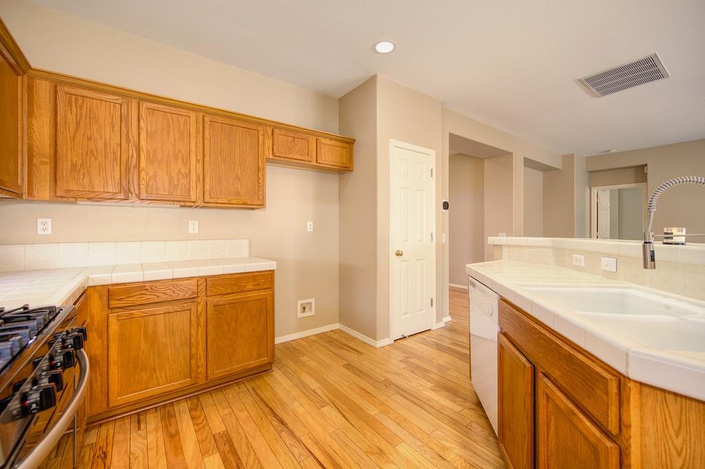 9238 Boulder River Way