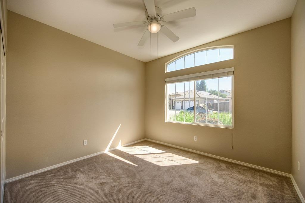 9238 Boulder River Way