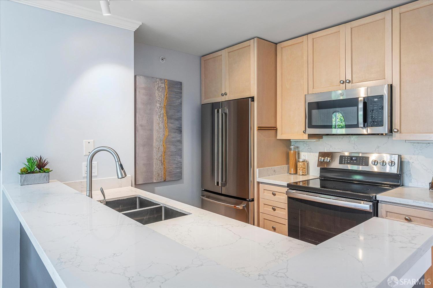 1483 Sutter Street # 610