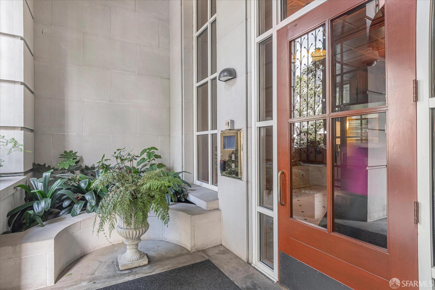 1483 Sutter Street # 610