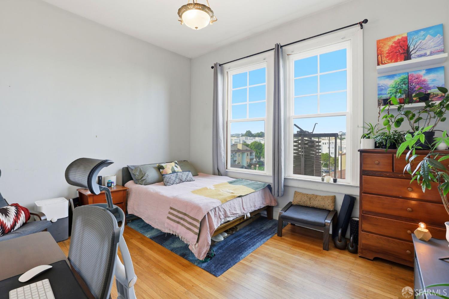 1404 Golden Gate Avenue