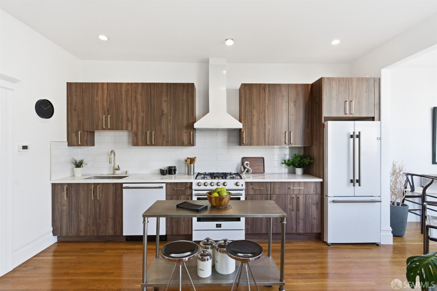 18 Sanchez Street # 20