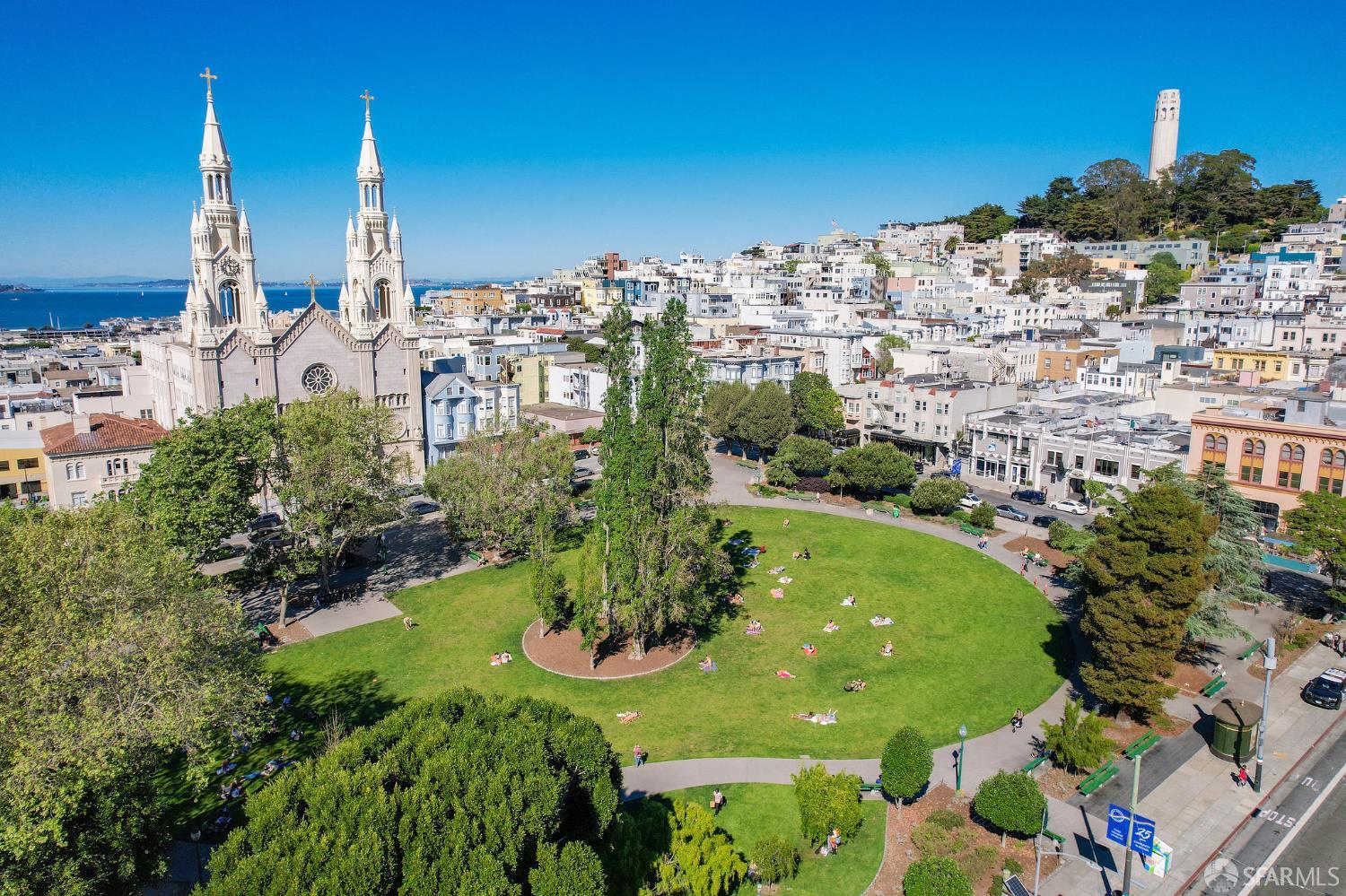 585 Francisco Street